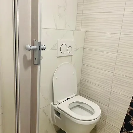Хостел Ot *