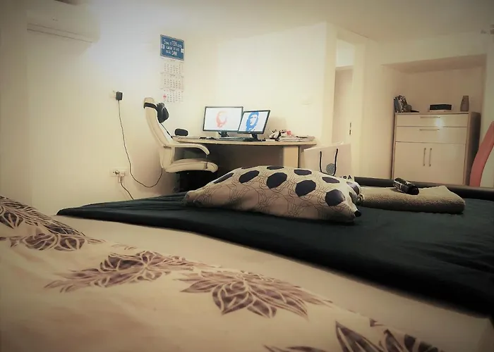 Ot Hostel *